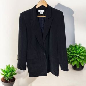 Chaus Vintage 100% Silk size 10 Black Blazer Tailored Suit Jacket